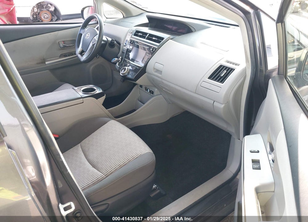 2015 TOYOTA PRIUS V TWO VIN: JTDZN3EU3FJ037441