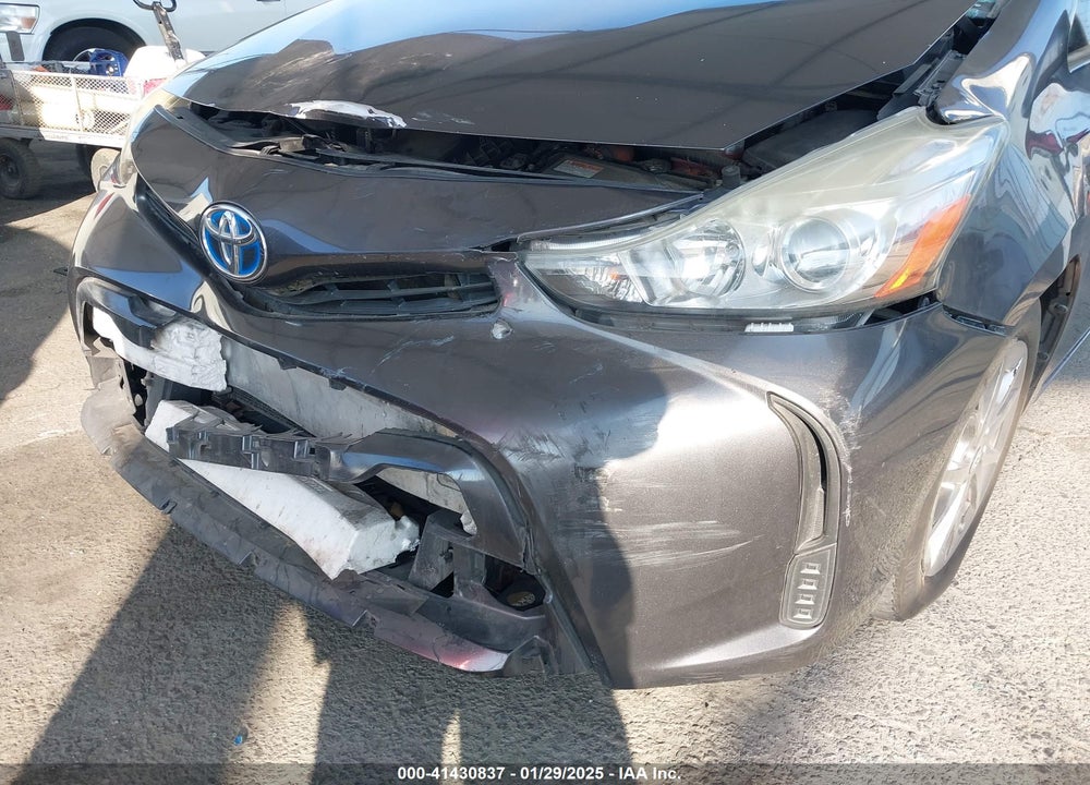 2015 TOYOTA PRIUS V TWO VIN: JTDZN3EU3FJ037441