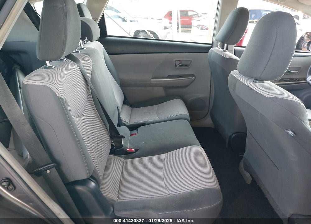 2015 TOYOTA PRIUS V TWO VIN: JTDZN3EU3FJ037441