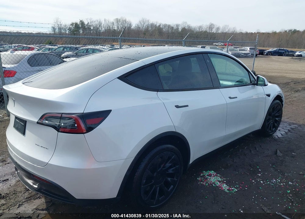 2021 TESLA MODEL Y LONG RANGE DUAL MOTOR ALL-WHEEL DRIVE VIN: 5YJYGDEE3MF246929