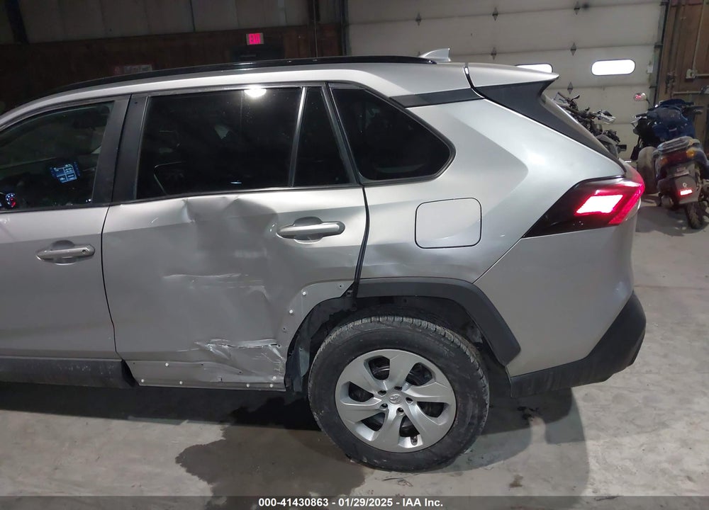 2020 TOYOTA RAV4 LE VIN: 2T3G1RFV6LW128102