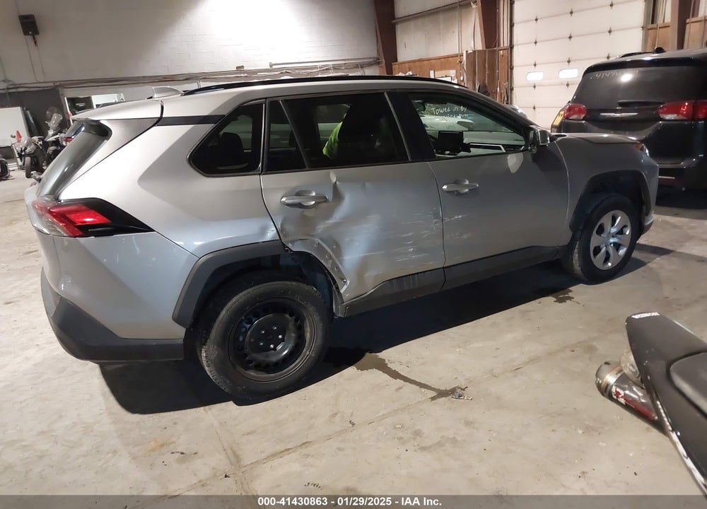 2020 TOYOTA RAV4 LE VIN: 2T3G1RFV6LW128102