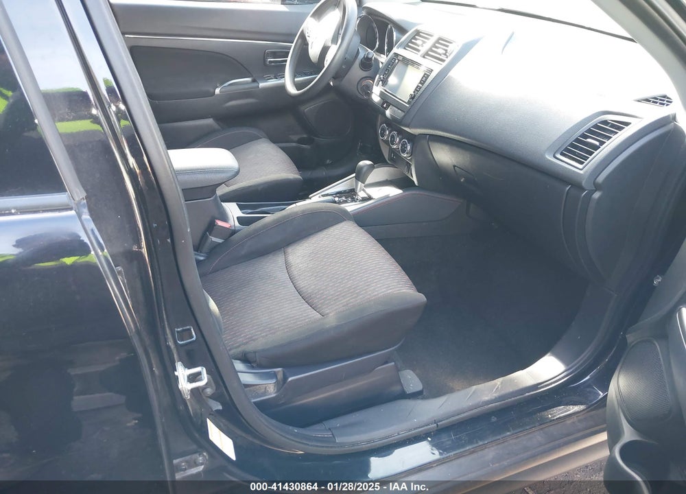 2019 MITSUBISHI OUTLANDER SPORT 2.0 ES VIN: JA4AP3AU0KU023366