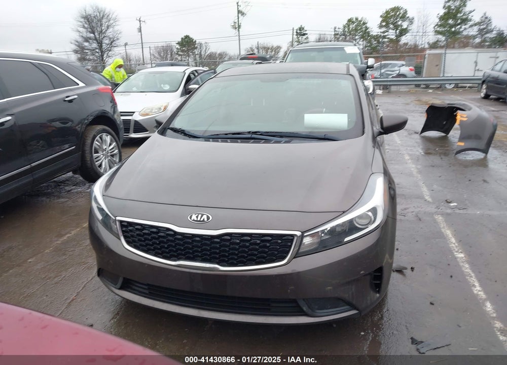 2017 KIA FORTE LX VIN: 3KPFK4A7XHE150305