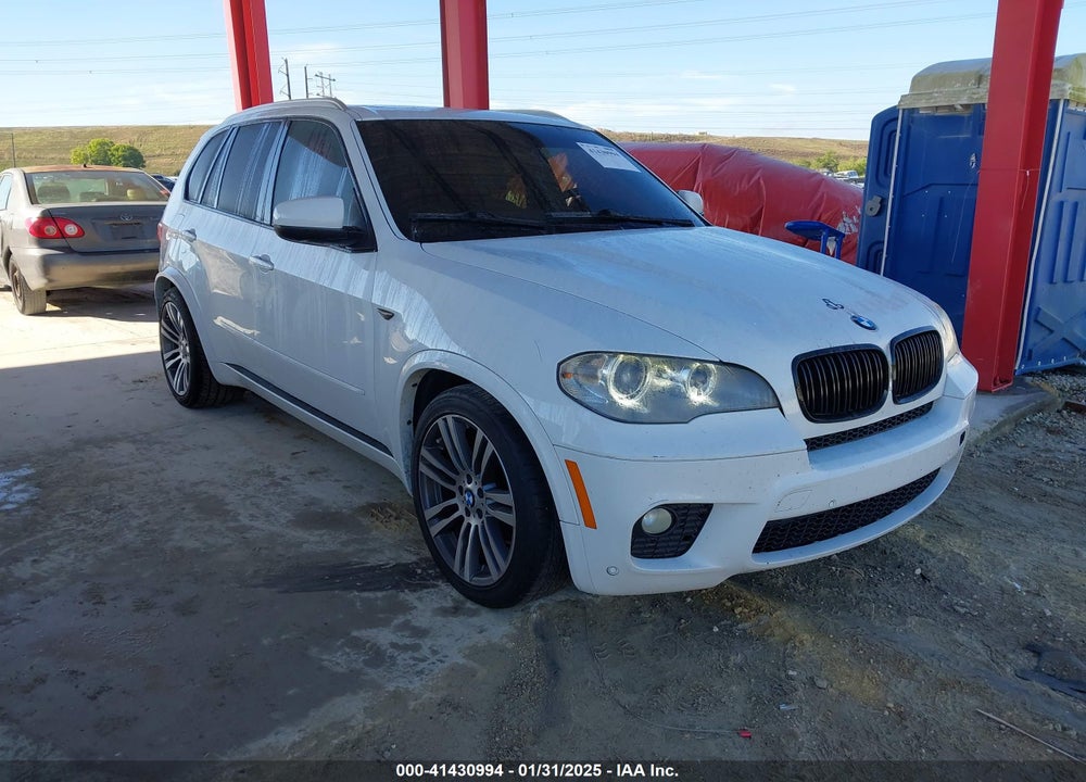 2013 BMW X5 XDRIVE35I/XDRIVE35I PREMIUM/XDRIVE35I SPORT ACTIVITY VIN: 5UXZV4C51D0E09526