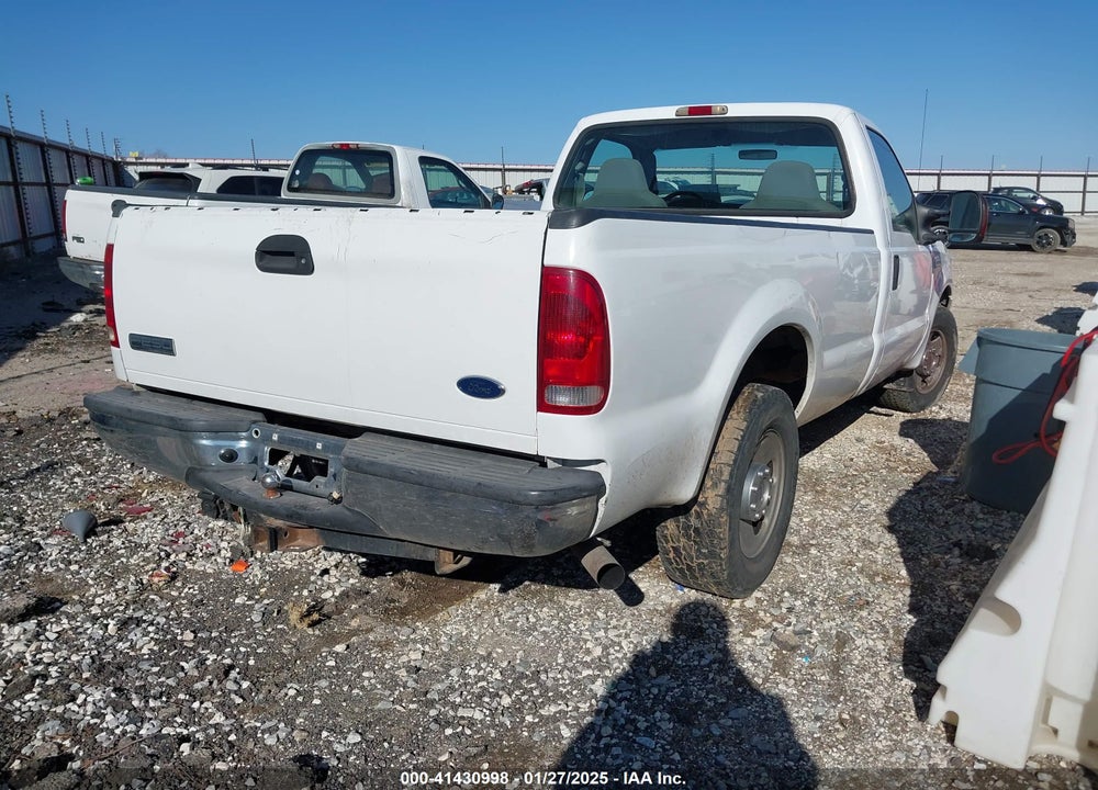 2006 FORD F-250 XL/XLT VIN: 1FTNF20556EA02866