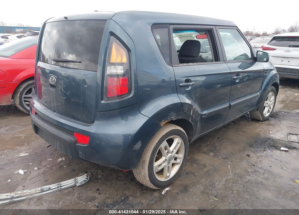 2011 KIA SOUL VIN: KNDJT2A25B7209574