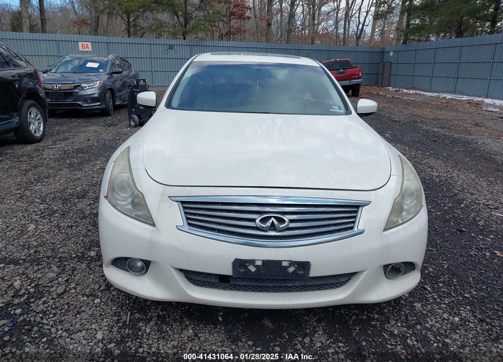 2011 INFINITI G37X VIN: JN1CV6AR6BM353923