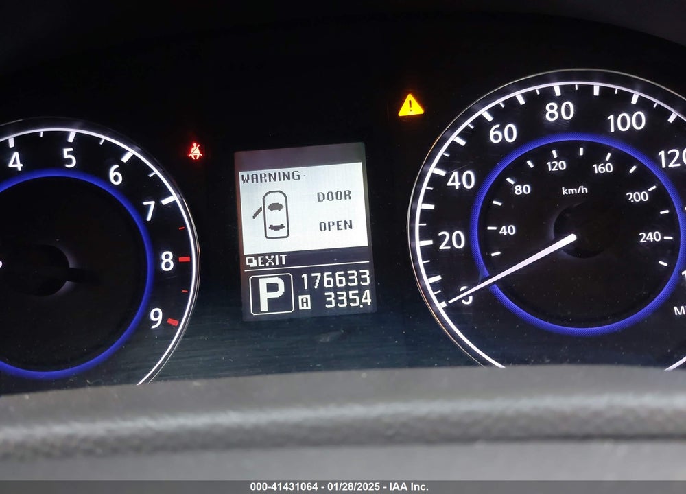 2011 INFINITI G37X VIN: JN1CV6AR6BM353923
