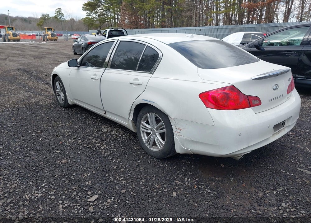 2011 INFINITI G37X VIN: JN1CV6AR6BM353923