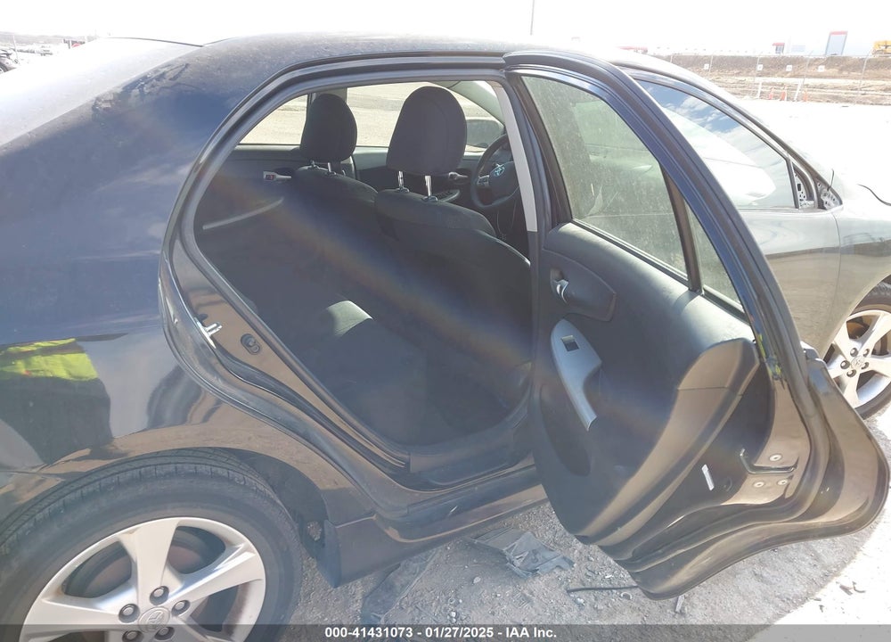 2011 TOYOTA COROLLA VIN: 2T1BU4EE5BC748003