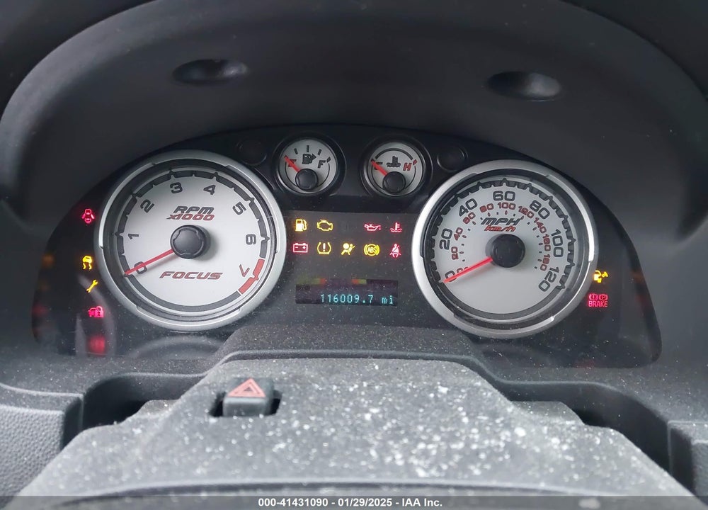 2011 FORD FOCUS VIN: 1FAHP3FN2BW126417