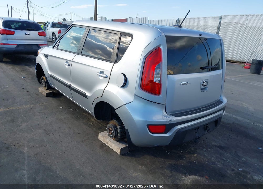 2013 KIA SOUL VIN: KNDJT2A66D7754382