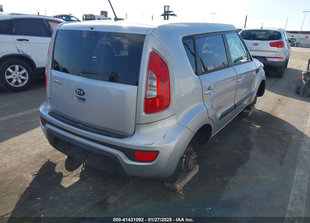 2013 KIA SOUL VIN: KNDJT2A66D7754382