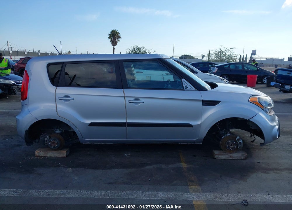 2013 KIA SOUL VIN: KNDJT2A66D7754382