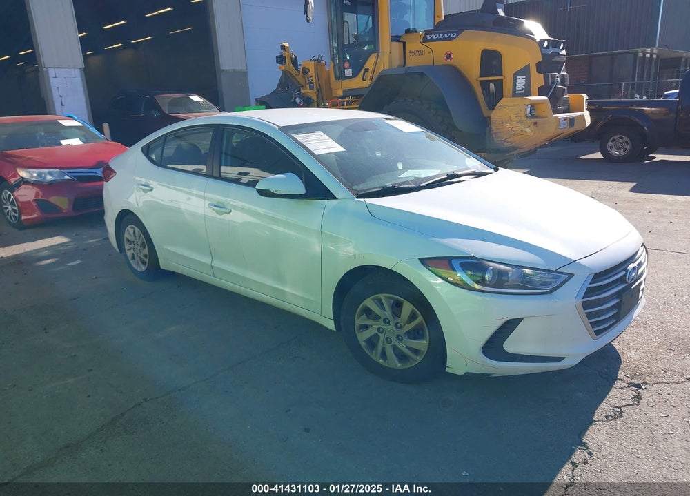2018 HYUNDAI ELANTRA SE VIN: 5NPD74LF5JH376878