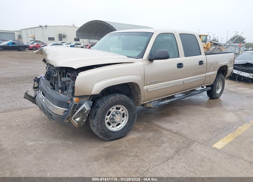 2004 CHEVROLET SILVERADO 2500HD LS VIN: 1GCHK23U54F188248