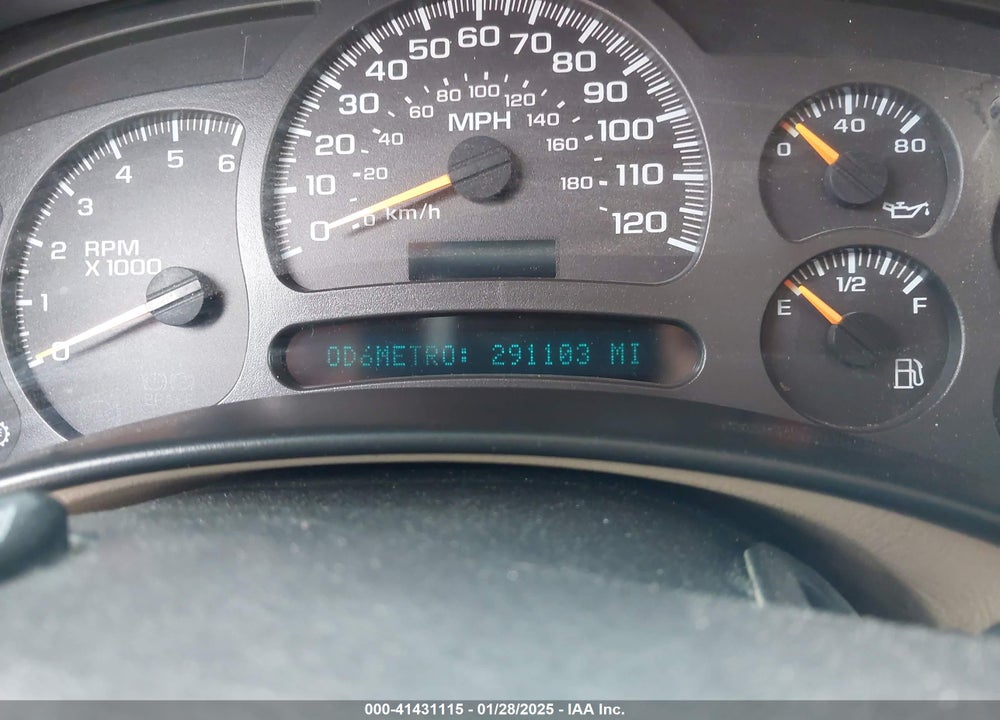 2004 CHEVROLET SILVERADO 2500HD LS VIN: 1GCHK23U54F188248
