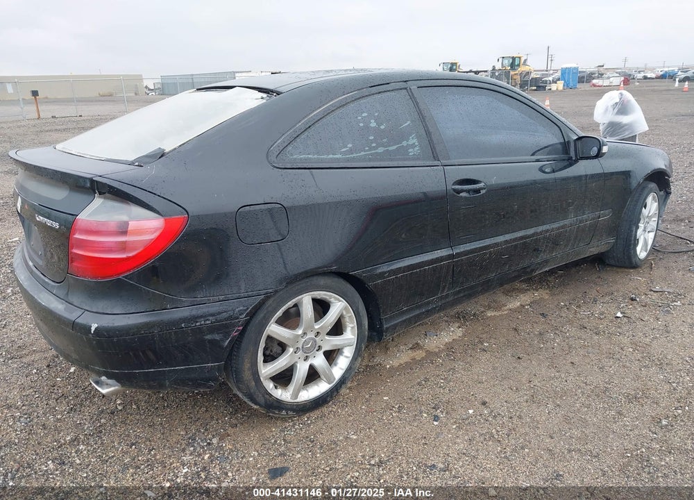 2002 MERCEDES-BENZ C CLASS VIN: WDBRN47J82A263315