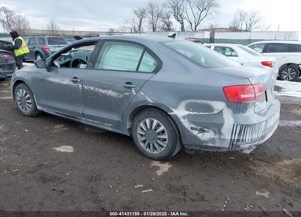 2015 VOLKSWAGEN JETTA VIN: 3VW2K7AJ4FM261136