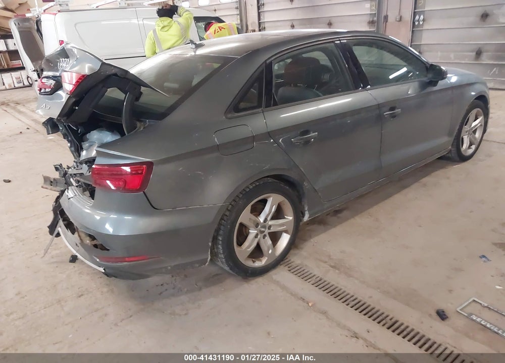2017 AUDI A3 VIN: WAUB8GFF1H1031556
