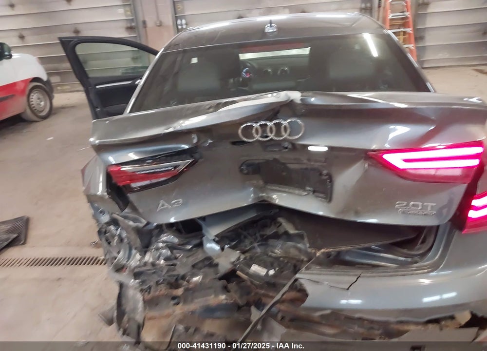 2017 AUDI A3 VIN: WAUB8GFF1H1031556