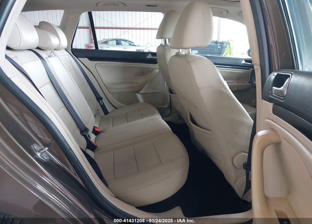 2014 VOLKSWAGEN JETTA SPORTWAGEN VIN: 3VWPL7AJ9EM605982