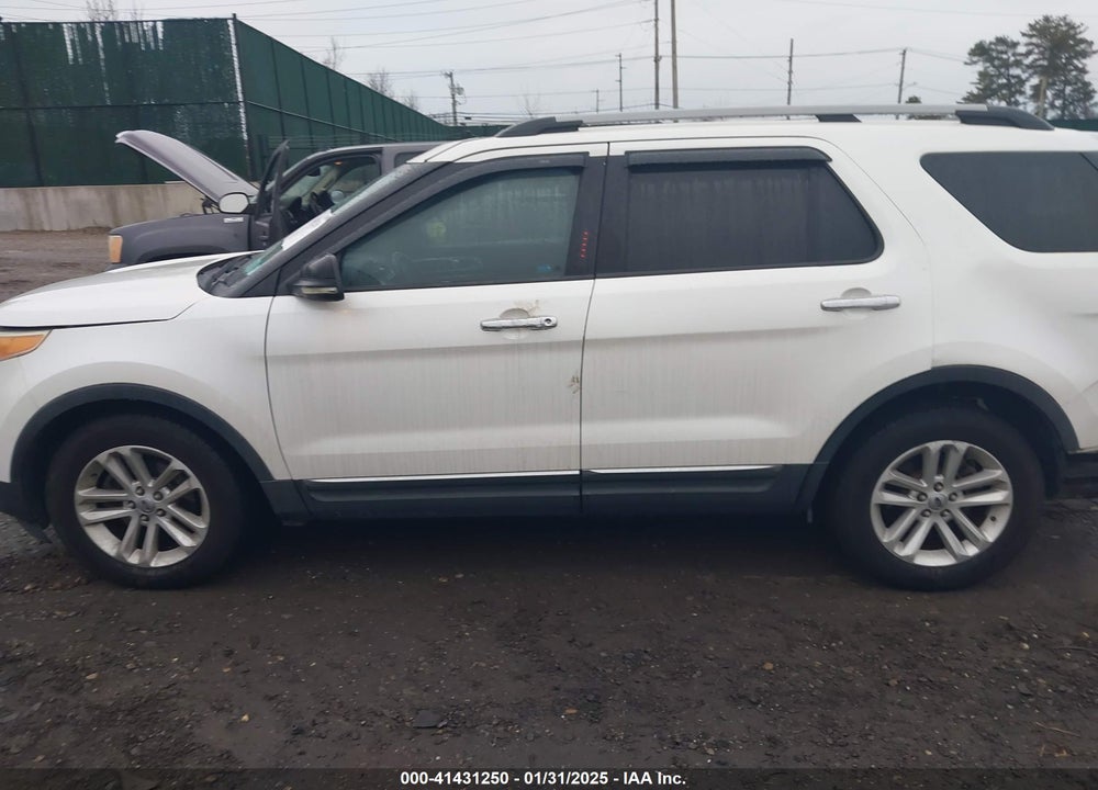 2011 FORD EXPLORER XLT VIN: 1FMHK8D84BGA58775
