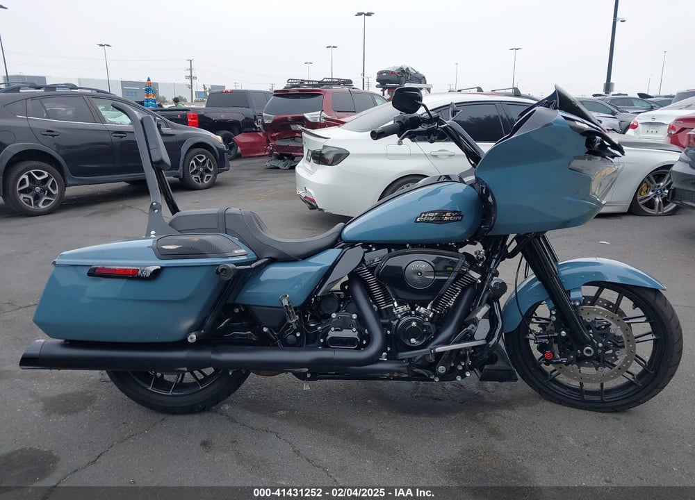 2024 HARLEY-DAVIDSON FLTRX VIN: 1HD1KH722RB613807