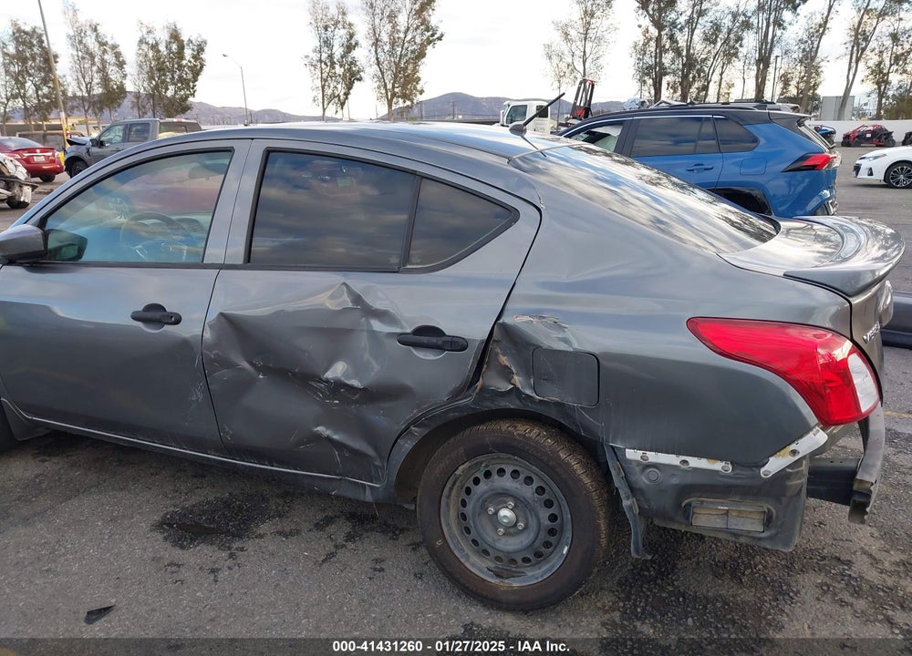 2017 NISSAN VERSA VIN: 3N1CN7AP8HL905994