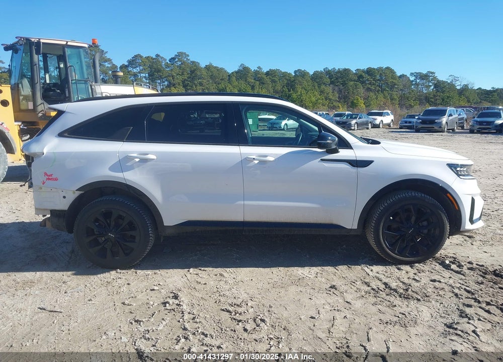 2022 KIA SORENTO SX VIN: 5XYRKDLF6NG109539