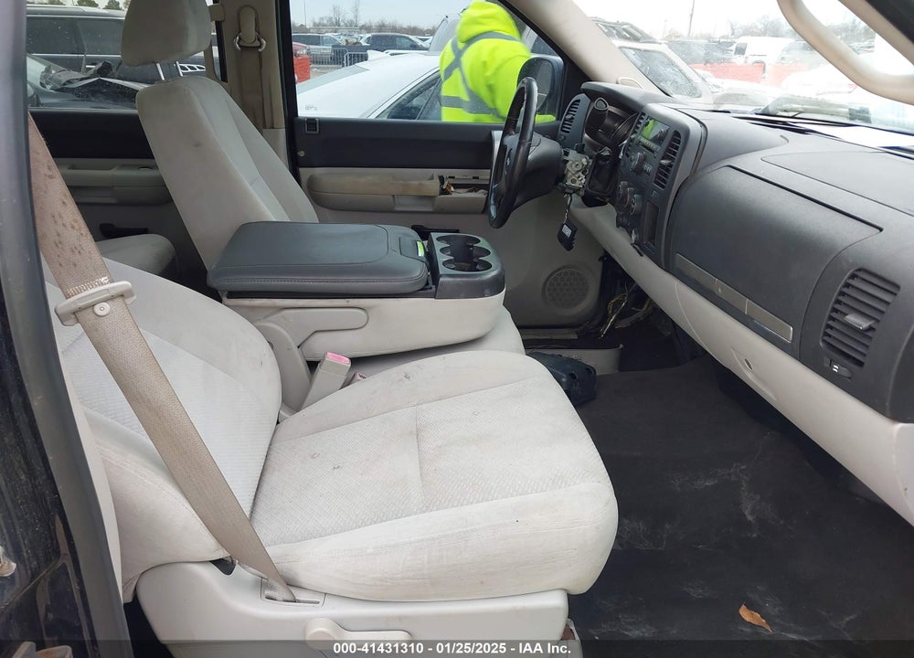 2008 CHEVROLET SILVERADO VIN: 3GCEC13J58G291593