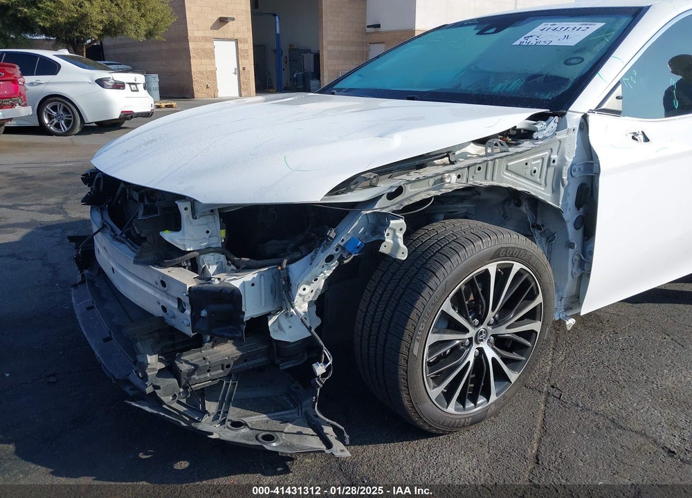 2018 TOYOTA CAMRY SE VIN: JTNB11HK2J3038746
