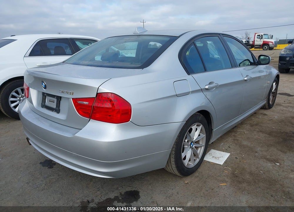 2010 BMW 328I VIN: WBAPH5G51ANM70478