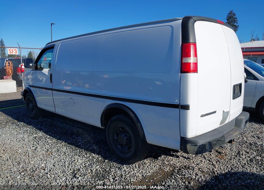 2007 CHEVROLET EXPRESS VIN: 1GCGG25V571226405