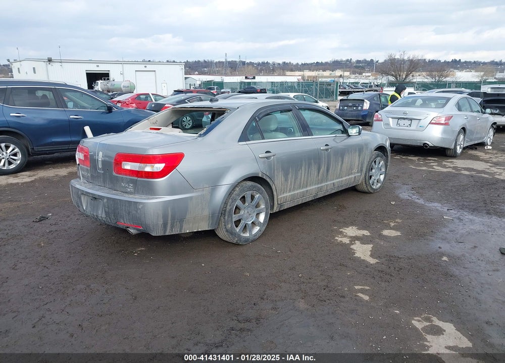 2008 LINCOLN MKZ VIN: 3LNHM28T68R657068