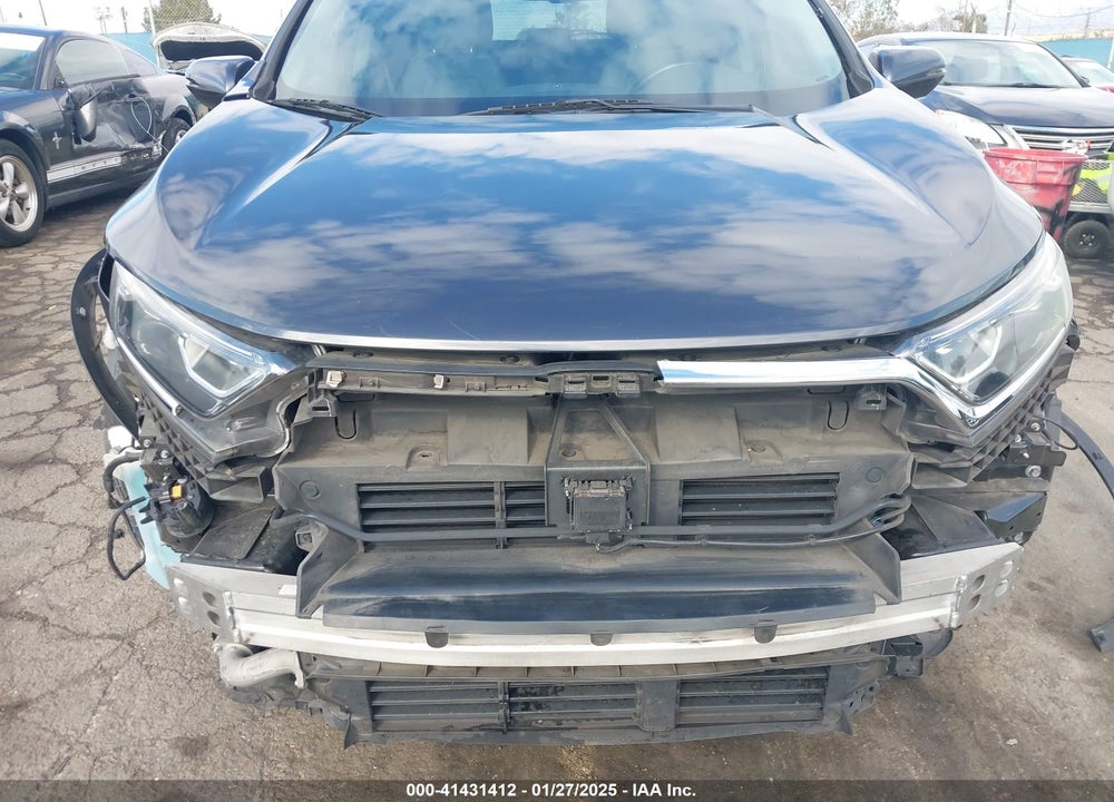 2019 HONDA CR-V VIN: 7FARW1H8XKE027107