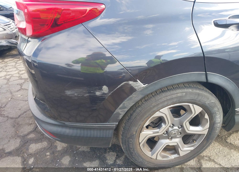 2019 HONDA CR-V VIN: 7FARW1H8XKE027107