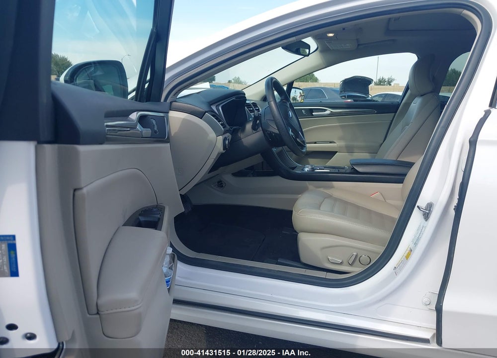 2017 FORD FUSION SE VIN: 3FA6P0H98HR201459