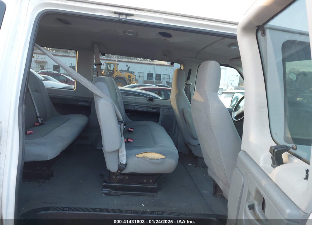2009 FORD E-350 SUPER DUTY XL/XLT VIN: 1FBNE31L49DA64148