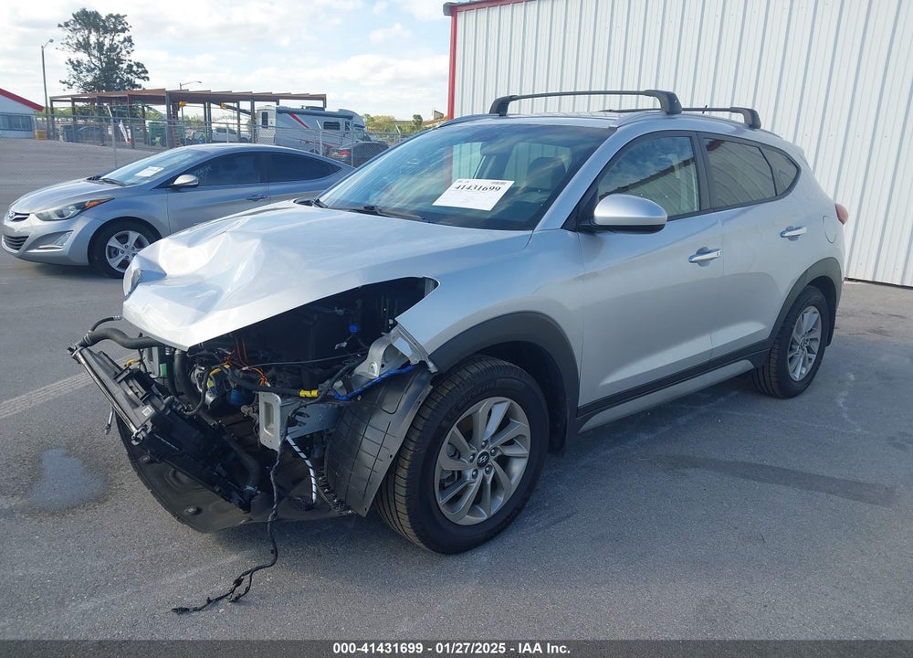 2017 HYUNDAI TUCSON SE VIN: KM8J3CA45HU391502
