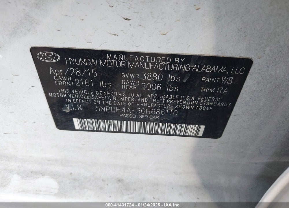 2016 HYUNDAI ELANTRA VIN: 5NPDH4AE3GH686110