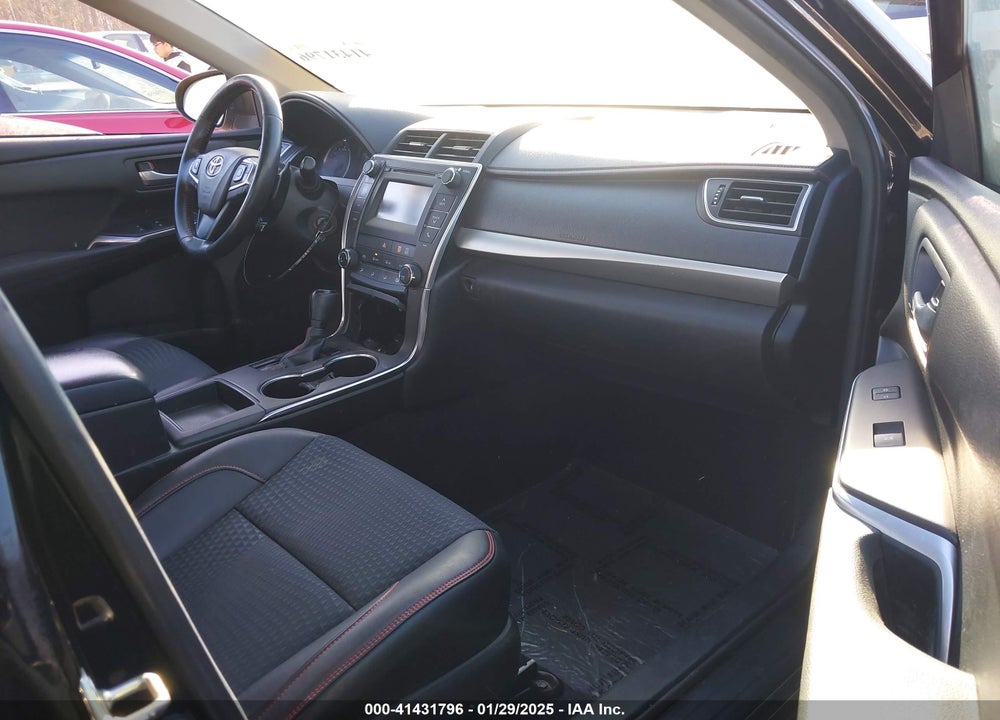 2015 TOYOTA CAMRY SE VIN: 4T1BF1FK8FU479920
