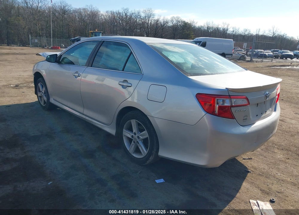 2013 TOYOTA CAMRY VIN: 4T1BF1FK8DU671674