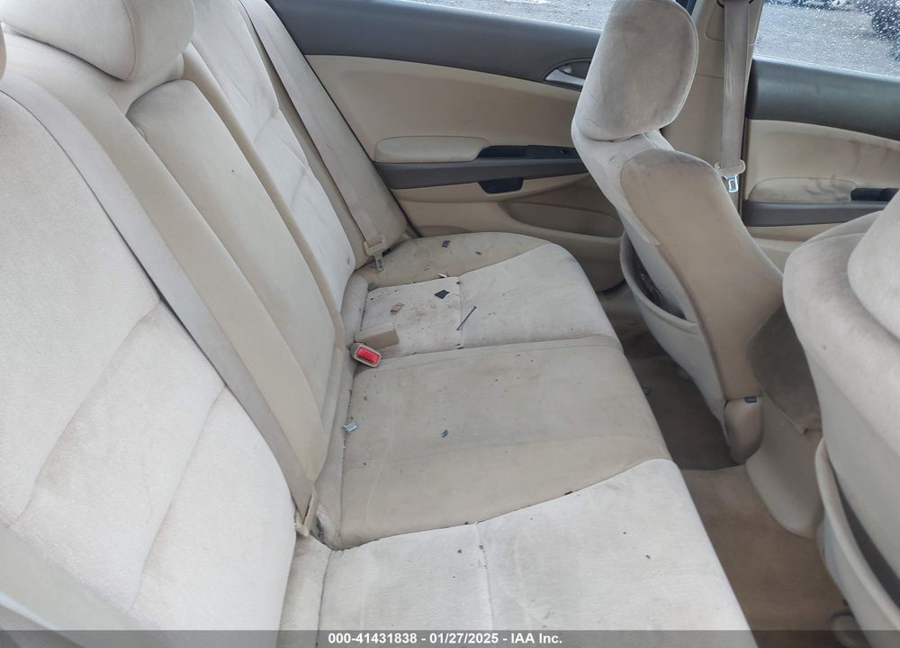 2010 HONDA ACCORD 2.4 LX-P VIN: 1HGCP2F4XAA099390