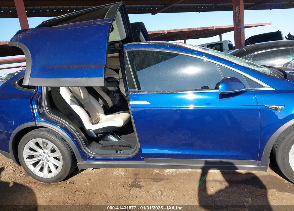 2018 TESLA MODEL X 100D/75D/P100D VIN: 5YJXCBE26JF101879