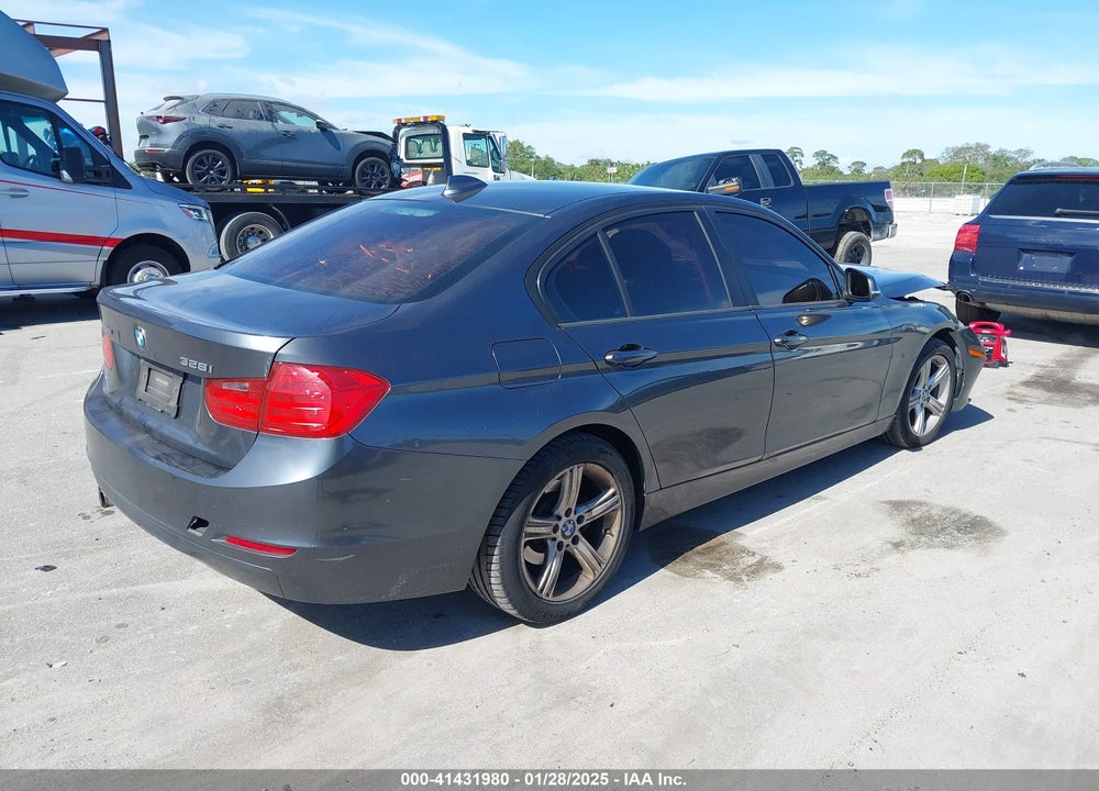 2015 BMW 328 VIN: WBA3B5G54FNS19686