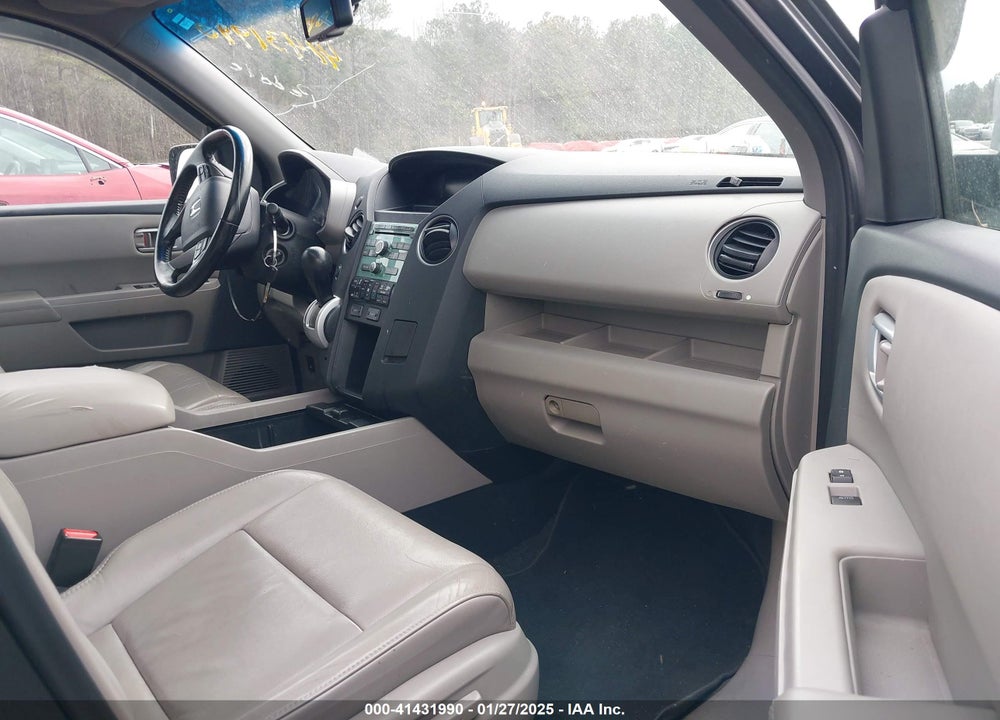 2011 HONDA PILOT EX-L VIN: 5FNYF4H54BB024282
