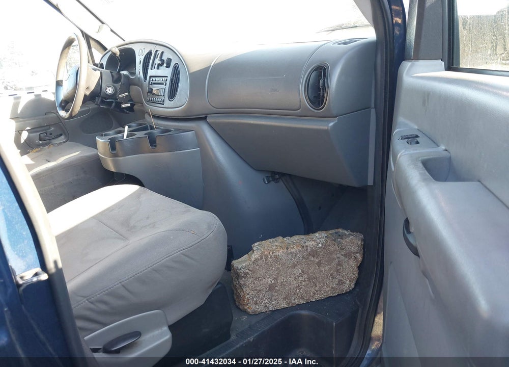 2007 FORD E-350 SUPER DUTY VIN: 1FBNE31L67DB00953