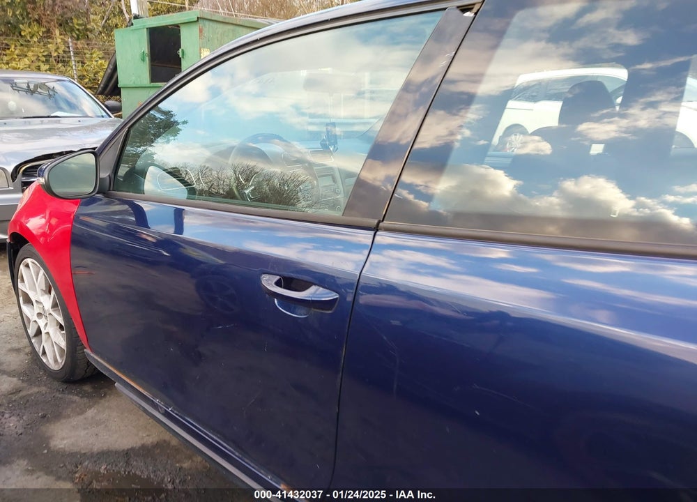 2012 VOLKSWAGEN GTI 2-DOOR VIN: WVWED7AJ2CW331125
